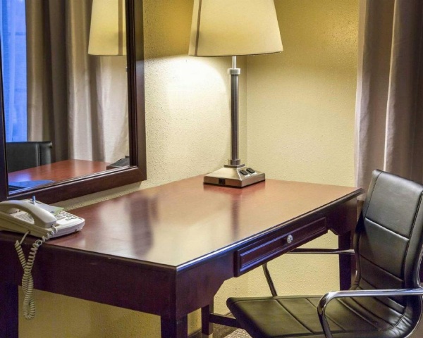 Comfort Inn Shreveport I-49 image 25