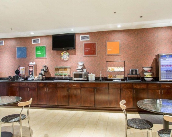 Comfort Inn Shreveport I-49 image 4